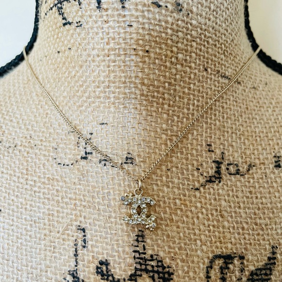 Chanel classic Gold Tone Timeless CC Crystal Pendant Necklace - Picture 13 of 15